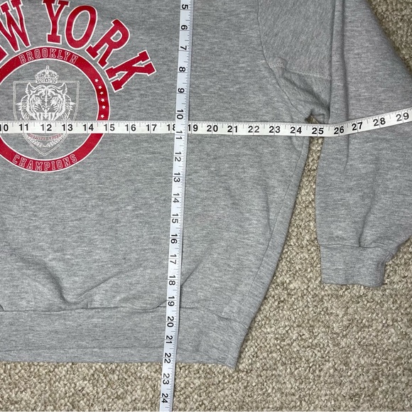 Wild Fable New York City sweatshirt - Picture 6 of 7